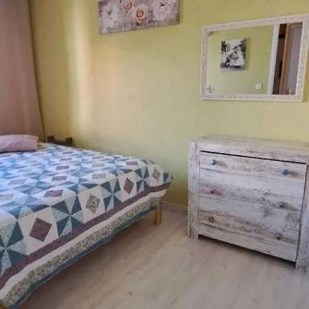 Cap D'agde Apartment *